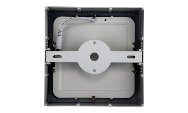 華輝照明成立于1987年,是一家專業(yè)生產(chǎn)面板燈,led面板燈,面板燈廠家,直發(fā)光面板燈,側(cè)發(fā)光面板燈的大型企業(yè)。 華輝照明成立于1987年,是一家專業(yè)生產(chǎn)面板燈,led面板燈,面板燈廠家,直發(fā)光面板燈,側(cè)發(fā)光面板燈的大型企業(yè)。