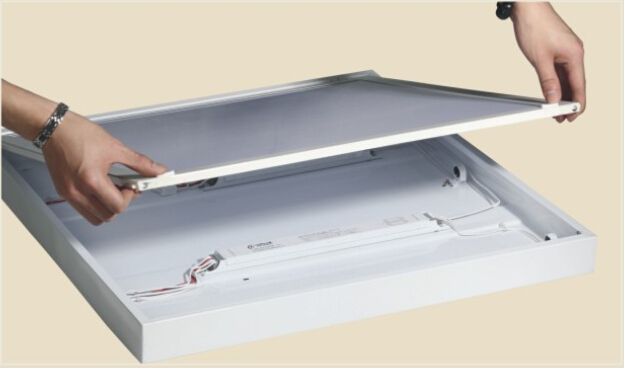 膠片燈盤細節(jié)3.jpg 膠片燈盤細節(jié)3.jpg