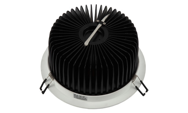 華輝照明專業(yè)LED筒燈廠家,標(biāo)準(zhǔn)的流程與質(zhì)檢程序確保COB筒燈質(zhì)量穩(wěn)定如一。 華輝照明專業(yè)LED筒燈廠家,標(biāo)準(zhǔn)的流程與質(zhì)檢程序確保COB筒燈質(zhì)量穩(wěn)定如一。