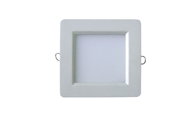 華輝照明產品有:面板燈,led面板燈,面板燈廠家,直發光面板燈,側發光面板燈高P無頻閃LED面板燈,光效均勻、柔和,無眩光。 華輝照明產品有:面板燈,led面板燈,面板燈廠家,直發光面板燈,側發光面板燈高P無頻閃LED面板燈,光效均勻、柔和,無眩光。