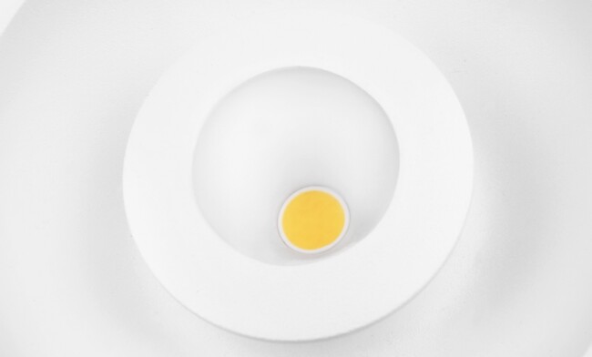 廣東筒燈,led筒燈,筒燈廠家,COB筒燈知名品牌華輝照明,公司產(chǎn)品通過3C、CE、UL、VDE等國內(nèi)外權(quán)威認(rèn)證。 廣東筒燈,led筒燈,筒燈廠家,COB筒燈知名品牌華輝照明,公司產(chǎn)品通過3C、CE、UL、VDE等國內(nèi)外權(quán)威認(rèn)證。