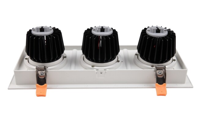 G14三頭格柵射燈底部