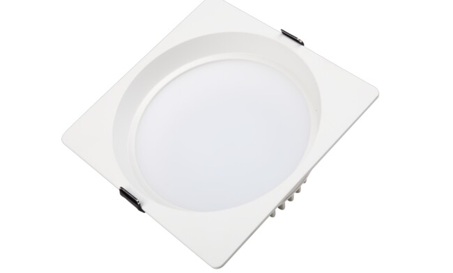 華輝照明專業生產LED筒燈，COB筒燈，全國行業領先，服務過全國各類工程達2000家。