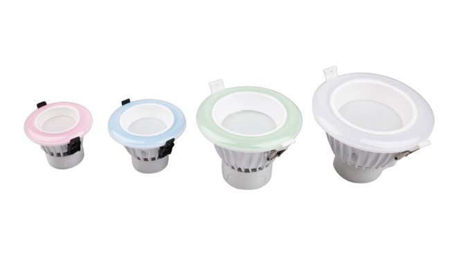 COB筒燈燈體保用5年,驅(qū)動保用2年,光源使用30000小時。 COB筒燈燈體保用5年,驅(qū)動保用2年,光源使用30000小時。