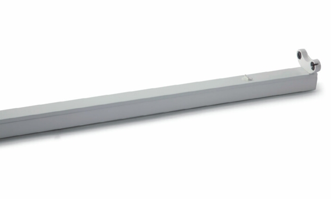 華輝照明日光燈支架，led燈管支架，一體化支架，燈管支架廠家廣泛應用于寫字樓、辦公室、會議室等各類室內照明工程。