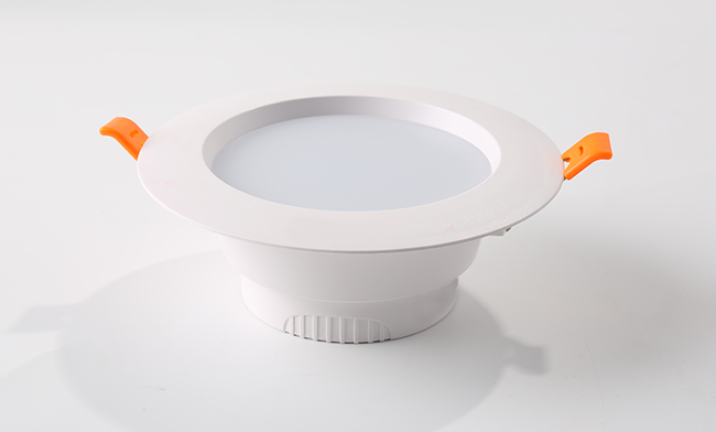 智能調(diào)光 華輝智控配套LED筒燈