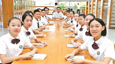 5api-hhuhism2625603.jpg 5api-hhuhism2625603.jpg