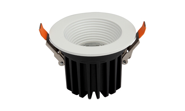 LED 9w 深孔防眩cob 筒燈開孔80mm 黃光 白光 中性光 LED 9w 深孔防眩cob 筒燈開孔80mm 黃光 白光 中性光