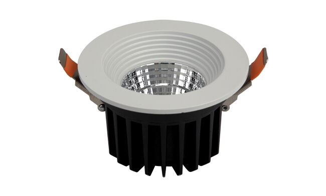 LED 15W COB深孔防眩筒燈 開孔110mm  黃光/白光/中性光 LED 15W COB深孔防眩筒燈 開孔110mm  黃光/白光/中性光