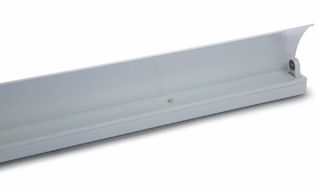 T8 20W 電感/電子 黑板燈單罩支架620X53X150mm T8 20W 電感/電子 黑板燈單罩支架620X53X150mm